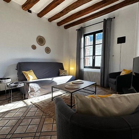 Charming Apartment Close To The Center Of Blere 外观 照片