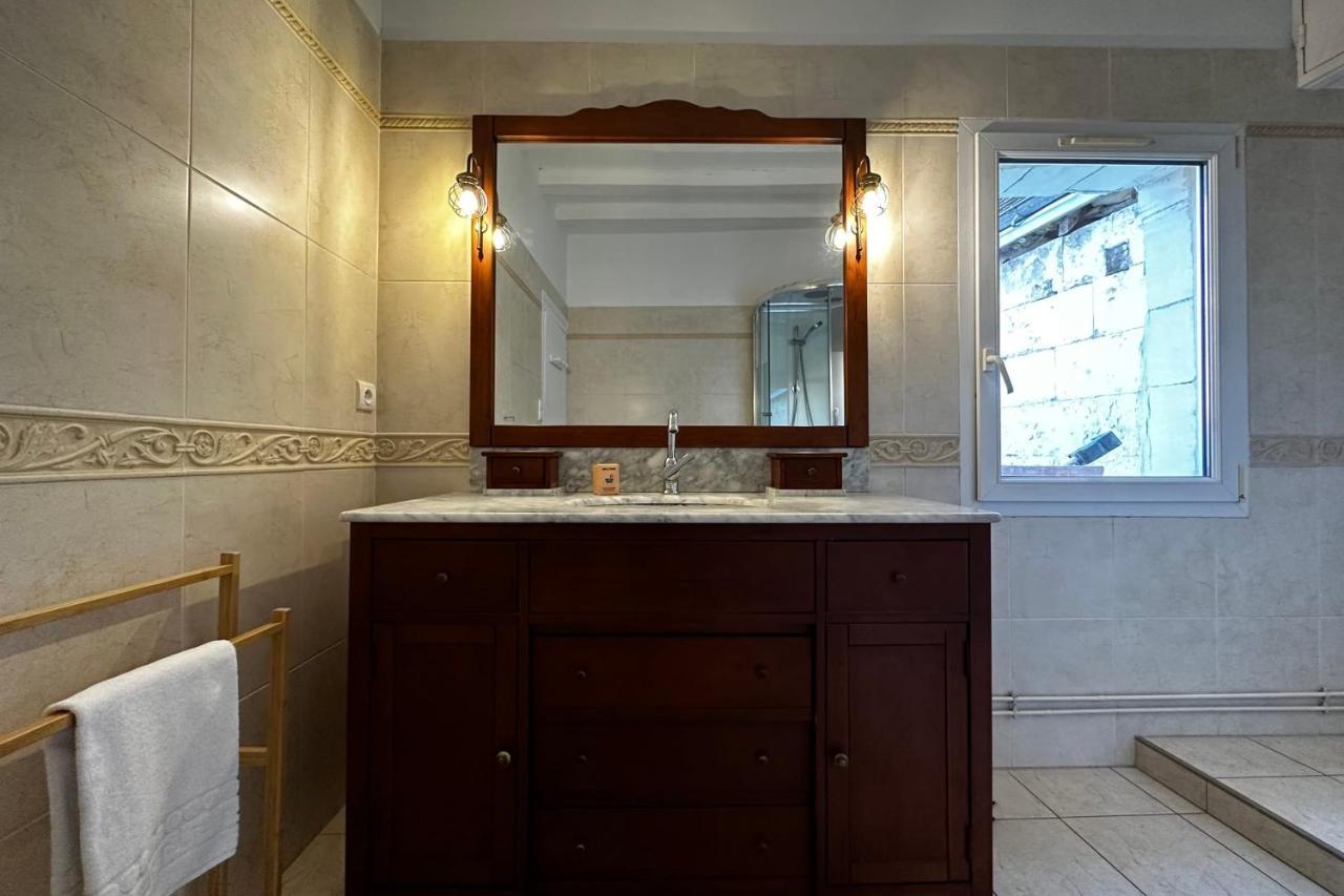 Charming Apartment Close To The Center Of Blere 外观 照片