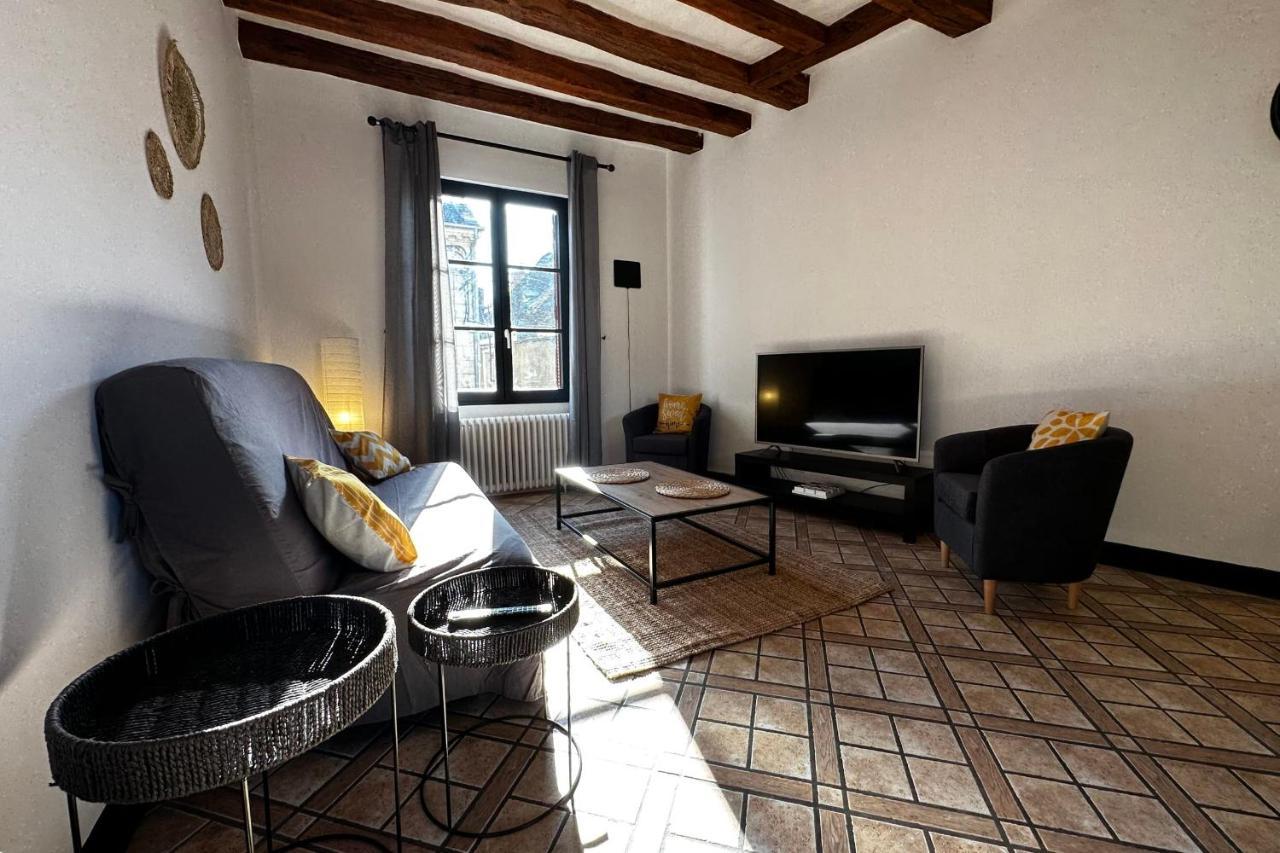 Charming Apartment Close To The Center Of Blere 外观 照片
